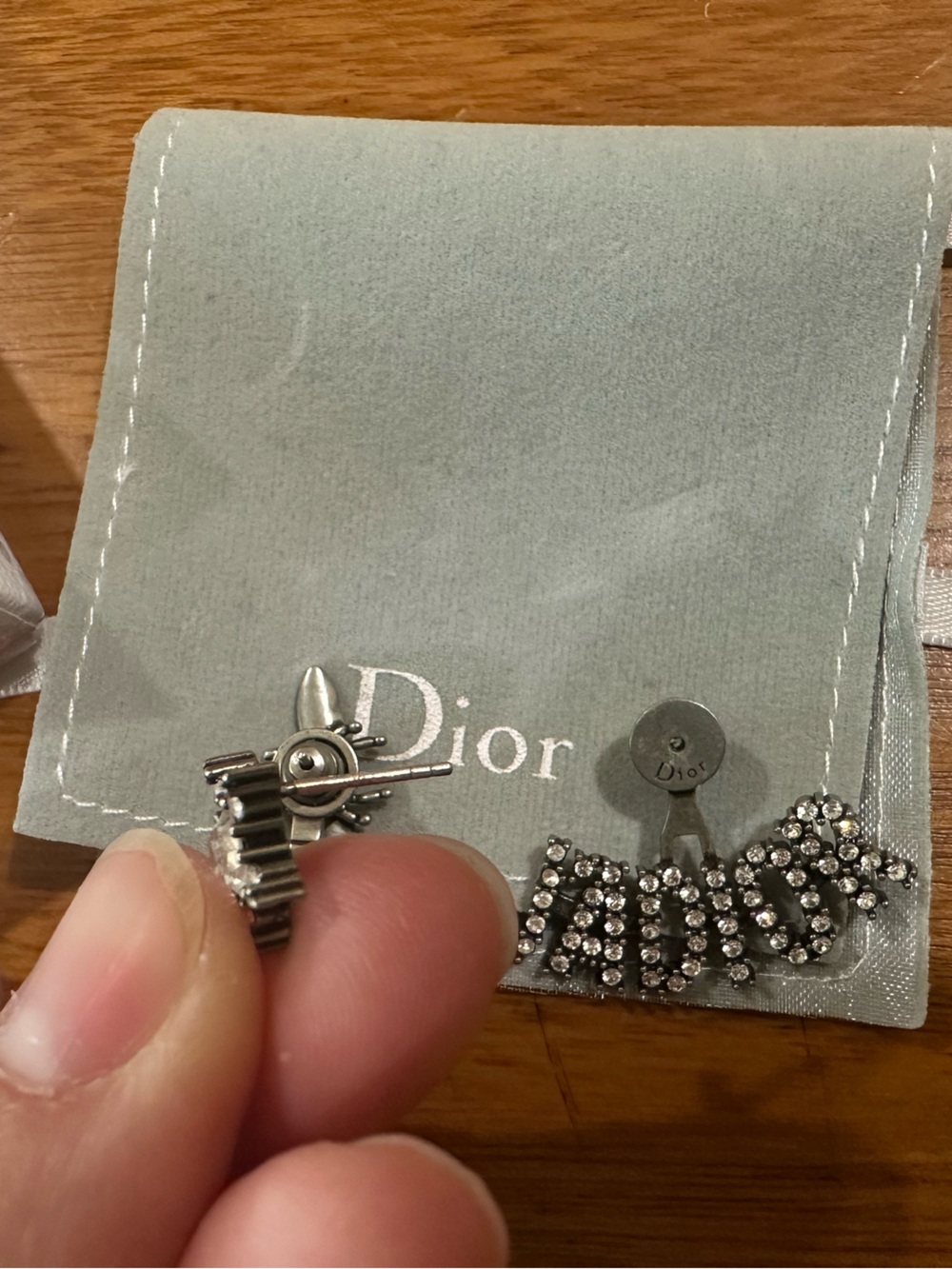 Authentic Christian Dior J'Adior Mismatched Bee Star Earrings Ruthenium Crystal - Picture 5 of 7